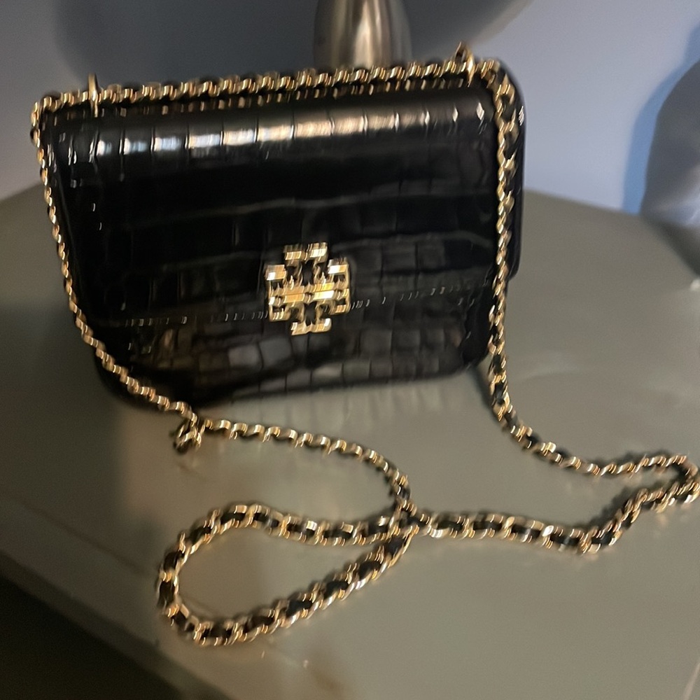 TORY BURCH Britten Embossed small adjustable shoulder bag